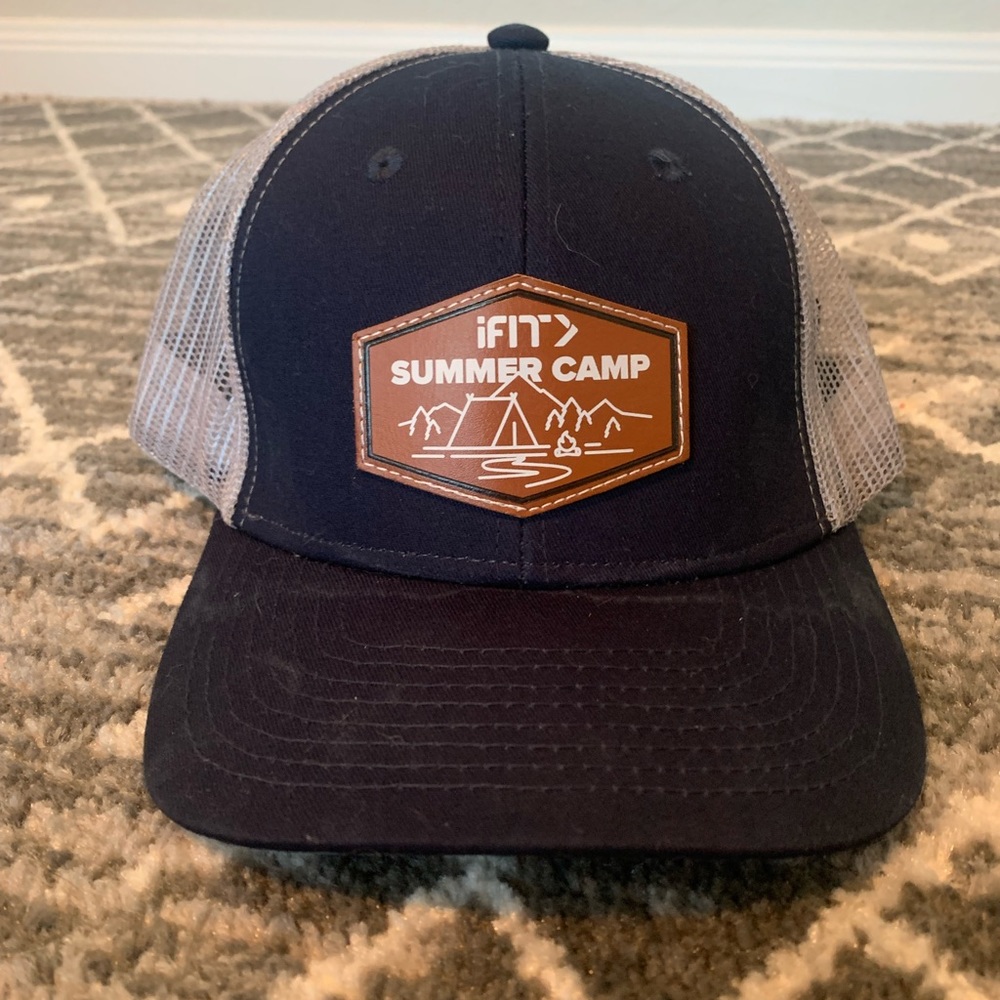 💪🏻 iFit Summer Camp OSFM Trucker Hat (unisex)